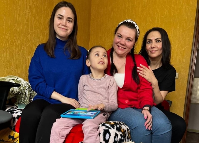 В гостях у Лизы | Благотворительный фонд «Добро с МаксМаркет»